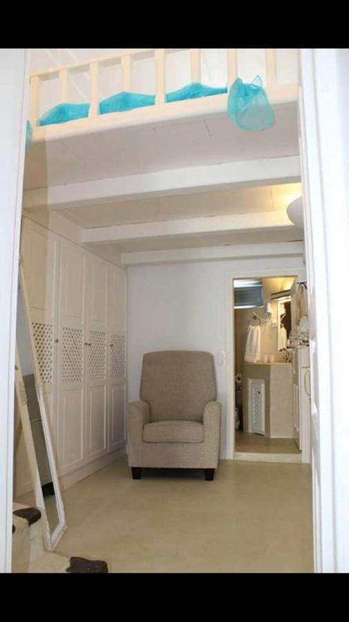 Linos Suites Emporio  Luaran gambar