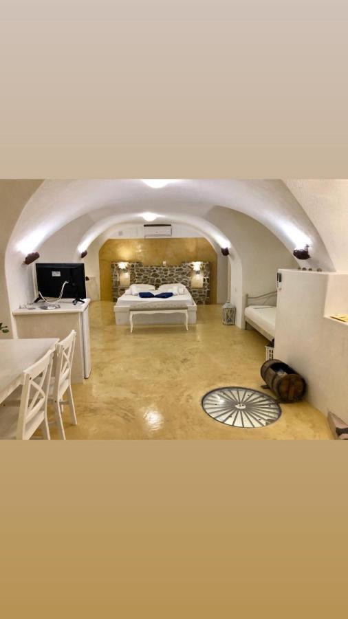 Linos Suites Emporio  Luaran gambar