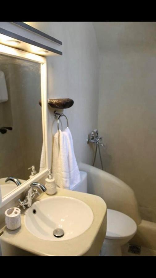 Linos Suites Emporio  Luaran gambar